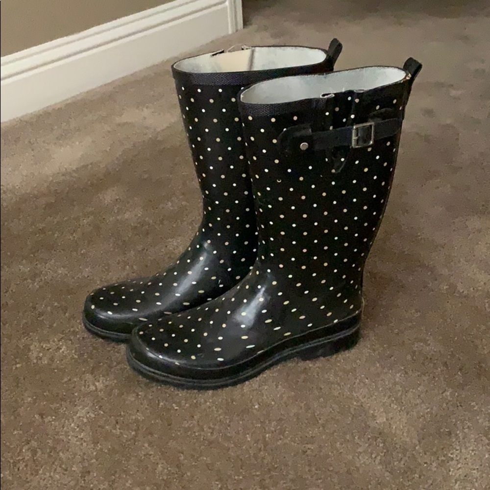 Girls rain boots!